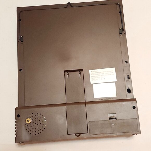 VINTAGE Mr. Christmas Snowing Scenes Magical Photo Frame Musical Moving Snow - Picture 7 of 11